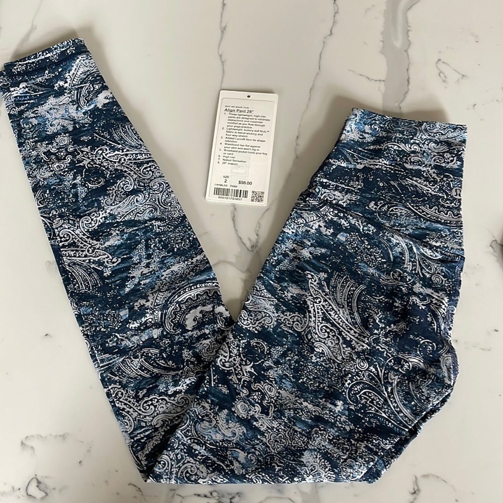 Lululemon align pant 28” Size 4